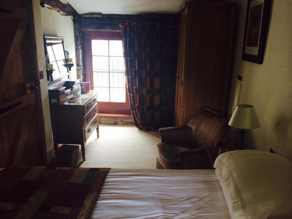 Low Nook Farm Holiday Cottage แบรมพ์ตัน ภายนอก รูปภาพ